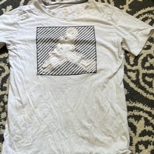 Jordan Youth Tee: Size L